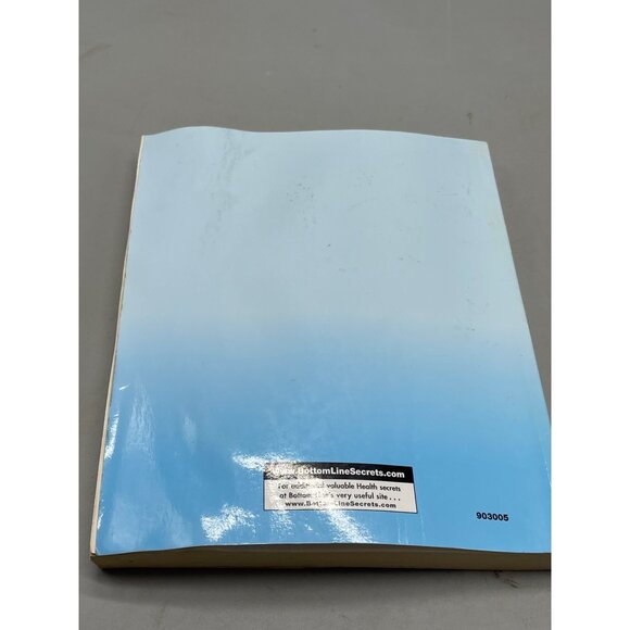 Encyclopedia of alternative healing bottom line paperback book 2010 English READ - Picture 2 of 7